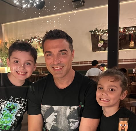 Alex Sideris Family IMG