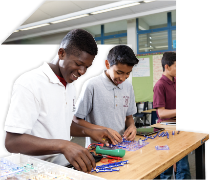 BR-005_BR-005_FY26-039_EdWeek-Industry-alignment_Studentsimage